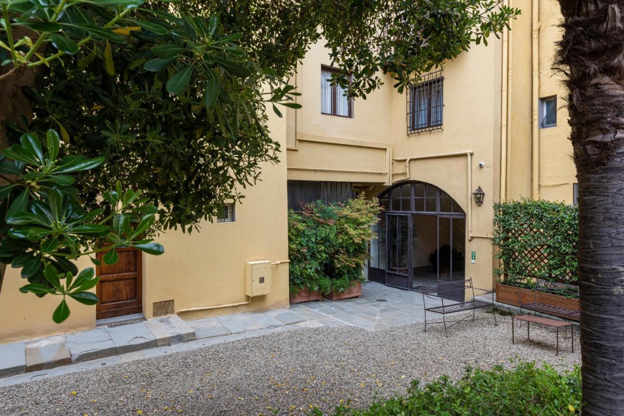 - Dragomanni Loft With Patio Florencia
