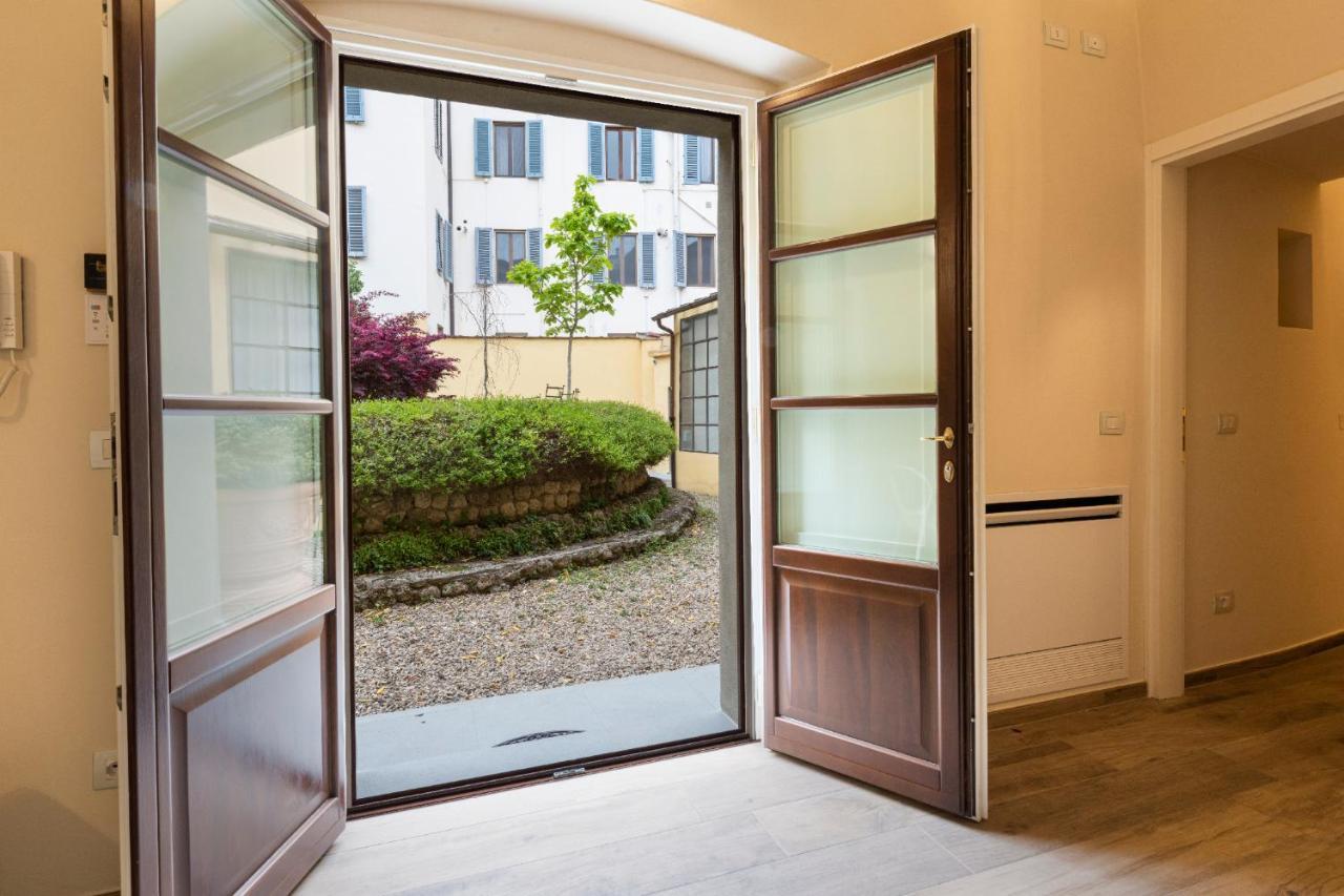 - Dragomanni Loft With Patio Apartamento